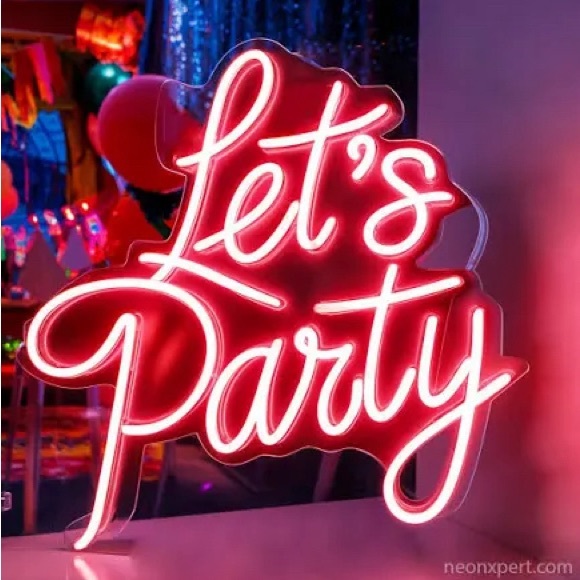 𝟕/𝟐𝟒 𝐈’𝐦 𝐂𝐨-𝐇𝐨𝐬𝐭𝐢𝐧𝐠 𝐚 𝐏𝐚𝐫𝐭𝐲! 🥳🎉🥳🎉🥳 - Picture 7 of 15